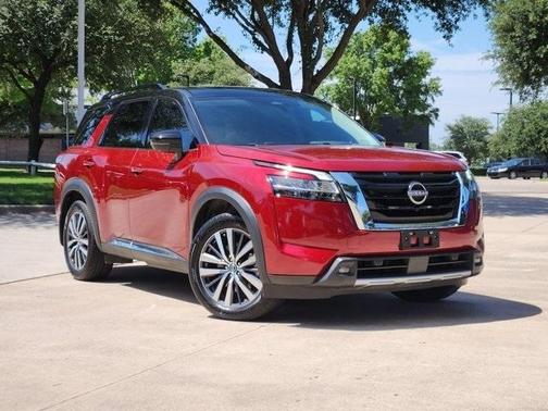2022 Nissan Pathfinder Platinum