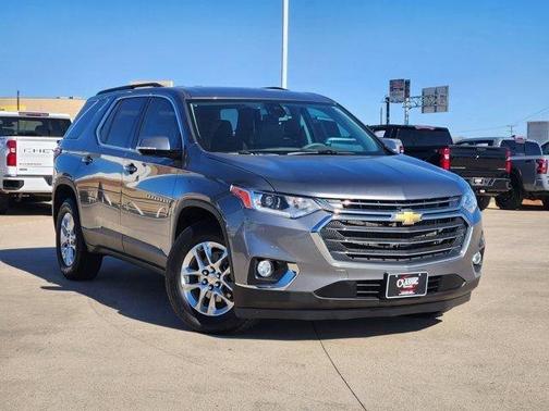 2020 Chevrolet Traverse LT Cloth
