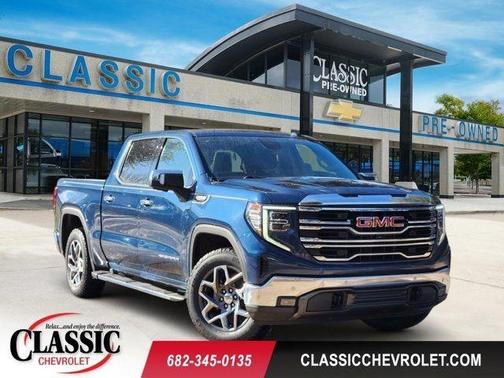 2022 GMC Sierra 1500 SLT