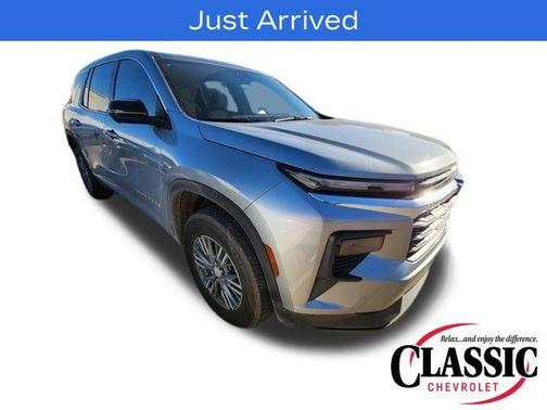 2024 Chevrolet Traverse LS