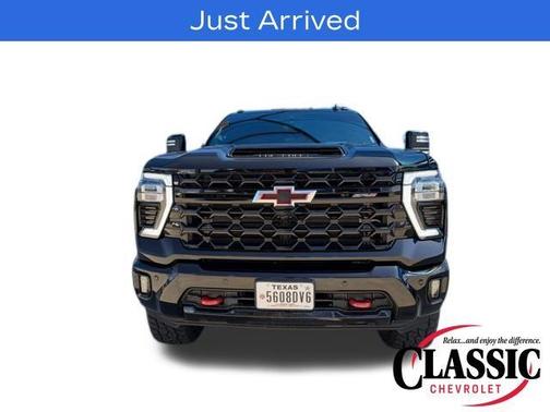 2025 Chevrolet Silverado 2500 ZR2