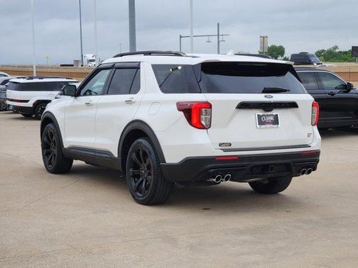 White 2021 Ford Explorer ST