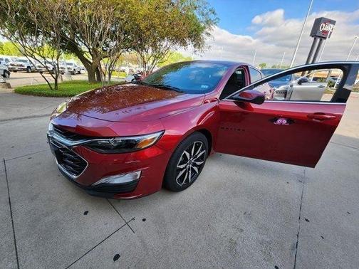 2021 Chevrolet Malibu RS