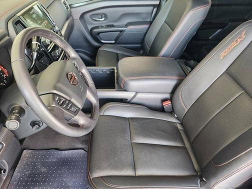 2024 Nissan Titan PRO-4X