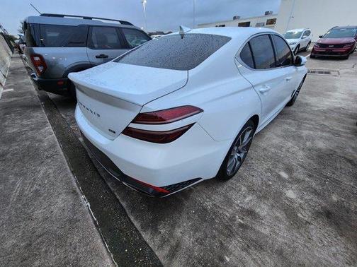 2022 Genesis G70 3.3T
