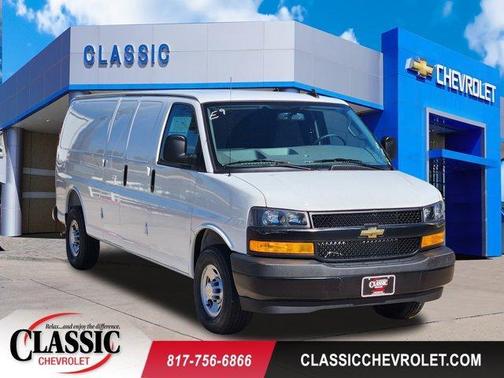 2025 Chevrolet Express 3500 Work Van