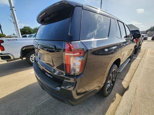 Dark Ash Metallic 2023 Chevrolet Tahoe RST