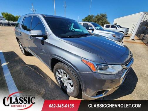 Satin Steel Metallic 2021 Chevrolet Traverse Premier