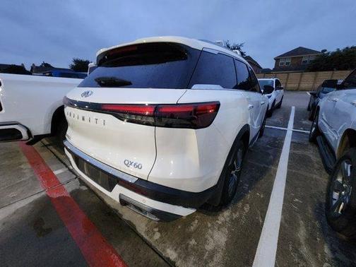 2023 INFINITI QX60 SENSORY