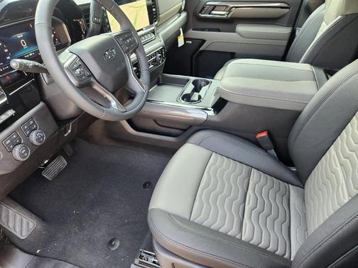 2025 Chevrolet Silverado 2500 ZR2