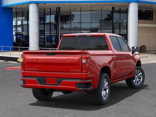 2025 Chevrolet Silverado 1500 Custom