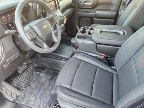 2025 Chevrolet Silverado 2500 WT