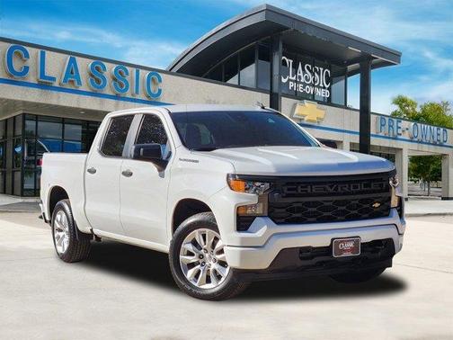 2024 Chevrolet Silverado 1500 Custom
