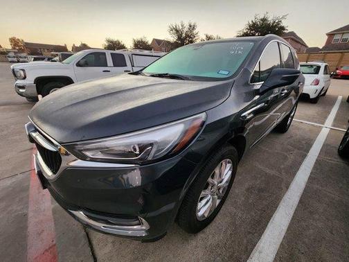 2020 Buick Enclave Essence