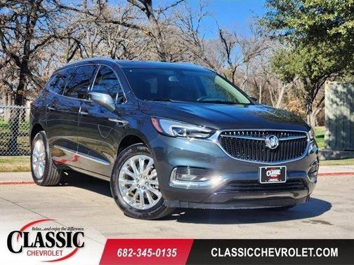 2020 Buick Enclave Essence
