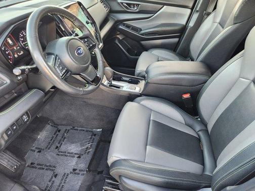 Crystal White Pearl 2023 Subaru Ascent Onyx Edition