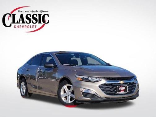 Mineral Gray Metallic 2022 Chevrolet Malibu 1LS