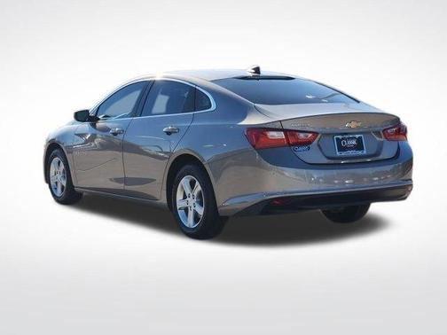 Mineral Gray Metallic 2022 Chevrolet Malibu 1LS
