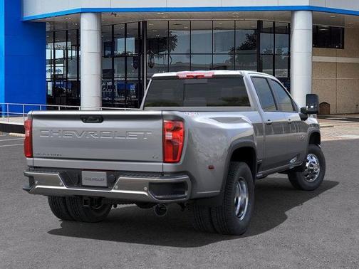 2025 Chevrolet Silverado 3500 LT