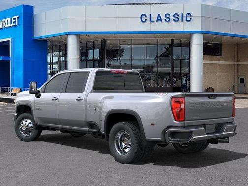 2025 Chevrolet Silverado 3500 LT