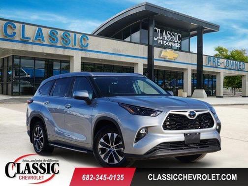 2024 Toyota Highlander XLE