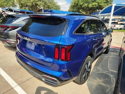 2023 Kia Sorento S