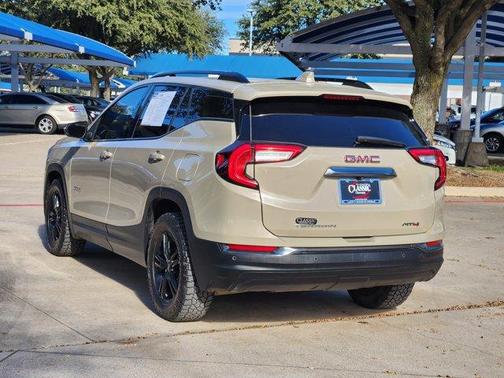 2023 GMC Terrain AT4