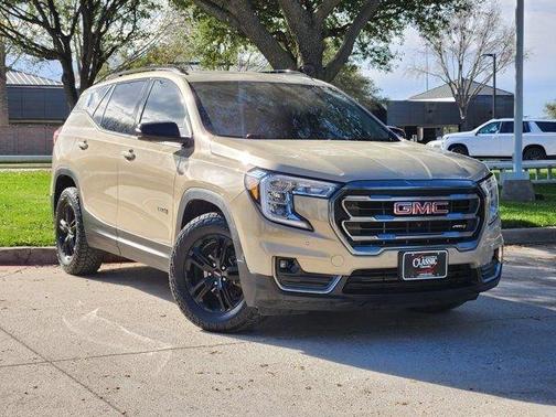 2023 GMC Terrain AT4