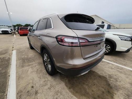 2021 Lincoln Nautilus Standard