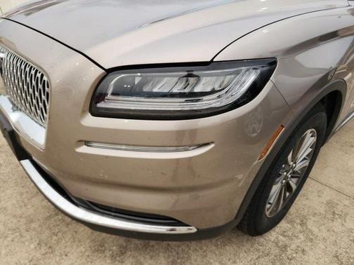 2021 Lincoln Nautilus Standard