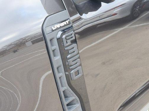 2024 Ford F-350 Lariat Super Duty