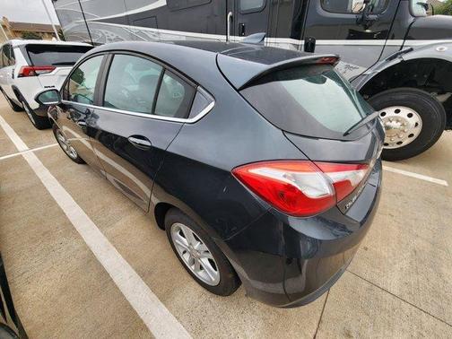 Graphite Metallic 2017 Chevrolet Cruze LT
