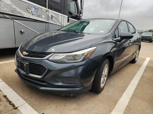 Graphite Metallic 2017 Chevrolet Cruze LT