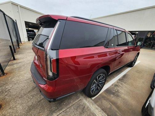 2023 Cadillac Escalade ESV Sport