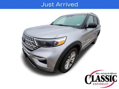 Silver Metallic 2023 Ford Explorer Limited