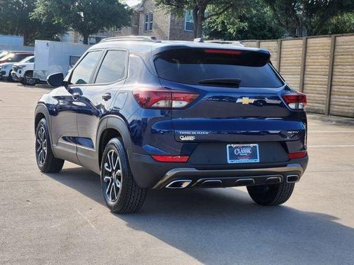 Blue Glow Metallic 2022 Chevrolet Trailblazer ACTIV
