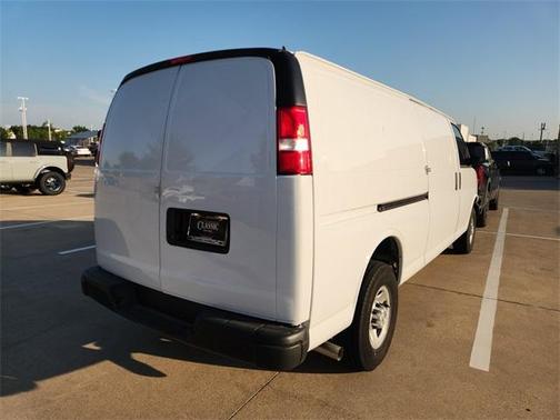 Summit White 2024 Chevrolet Express 3500 Work Van