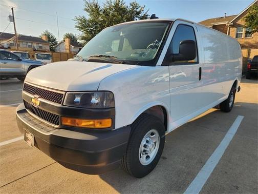 Summit White 2024 Chevrolet Express 3500 Work Van