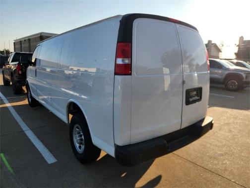 Summit White 2024 Chevrolet Express 3500 Work Van