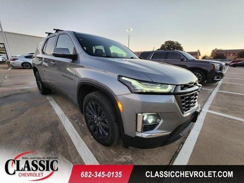 2023 Chevrolet Traverse RS