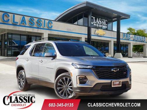 2023 Chevrolet Traverse RS
