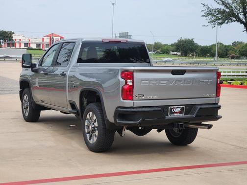 2025 Chevrolet Silverado 2500 Custom