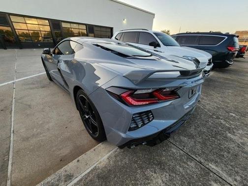 2024 Chevrolet Corvette Stingray w/2LT