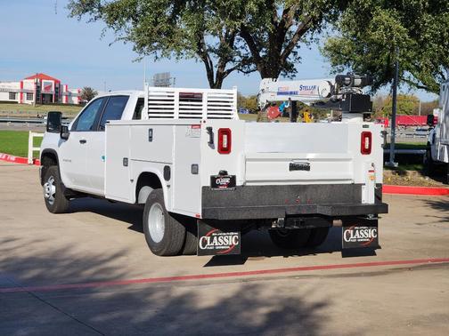 2026 Chevrolet Silverado 3500 WT