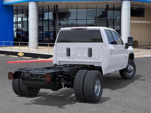 2025 Chevrolet Silverado 3500 WT