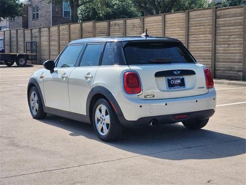 Pepper White 2016 MINI Hardtop Cooper
