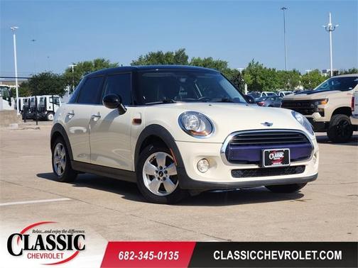 Pepper White 2016 MINI Hardtop Cooper