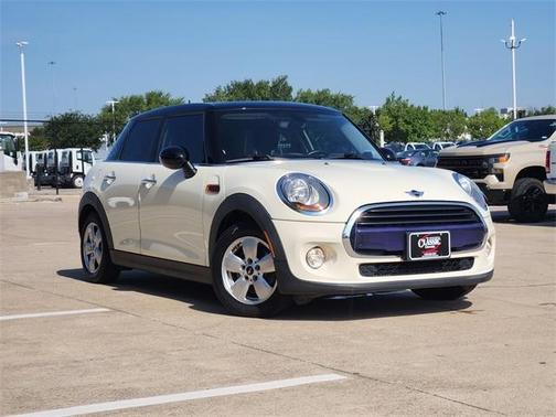 Pepper White 2016 MINI Hardtop Cooper