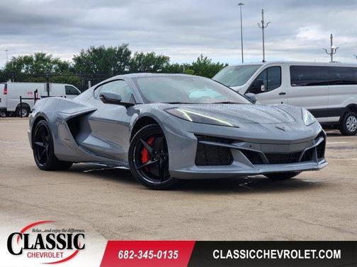 Sea 2025 Chevrolet Corvette E-Ray E-Ray