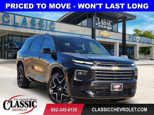 Mosaic Black Metallic 2025 Chevrolet Traverse High Country